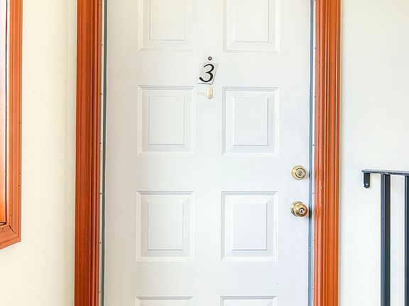 3rd image of 1212 Whispering Hills Ct APT 3B