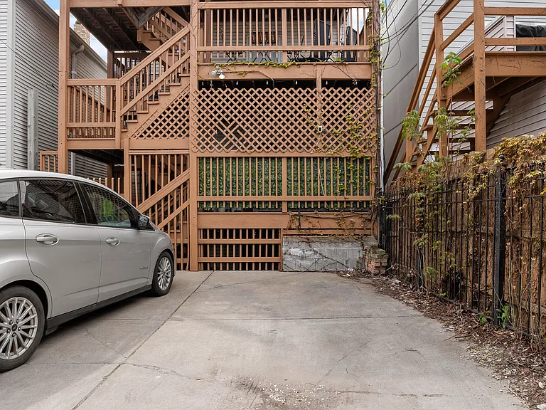 1632 W Blackhawk St #1 — Photo 23