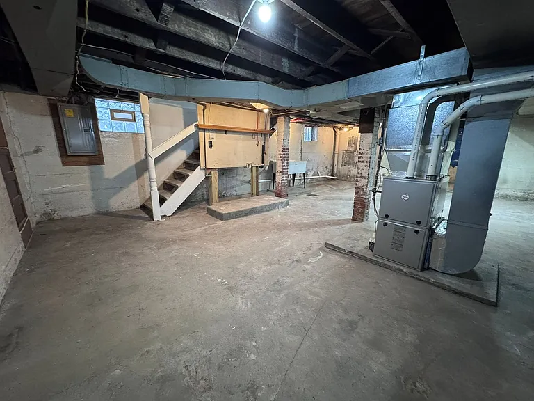 3211 Walnut St — Photo 44