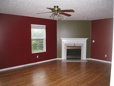 4th image of 628 Oak Forge Pl