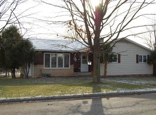 117 4th St, Iron Mountain, MI 49801