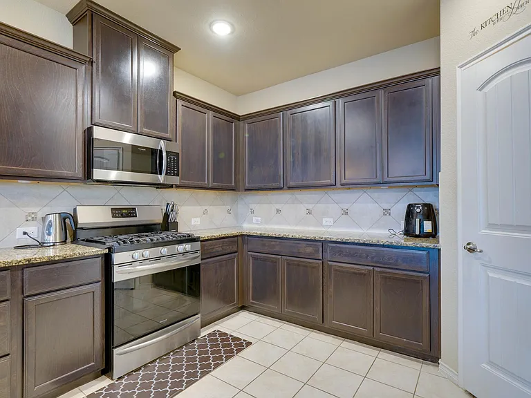 10405 Big Sandy Ct — Photo 8