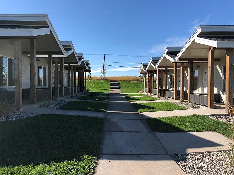 1st image of 3255 Fen Way Unit C