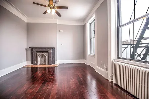 332 Hudson St #3 Photo 1