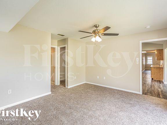 4th image of 1371 Maracaibo St