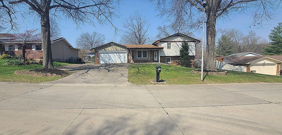 1st image of 1808 Ferndale Dr