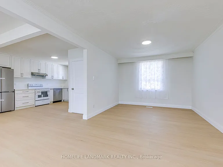 451 Sandmere Pl — Photo 9