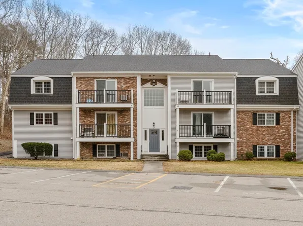 5 Chapel Hill Dr APT 2, Plymouth, MA 02360