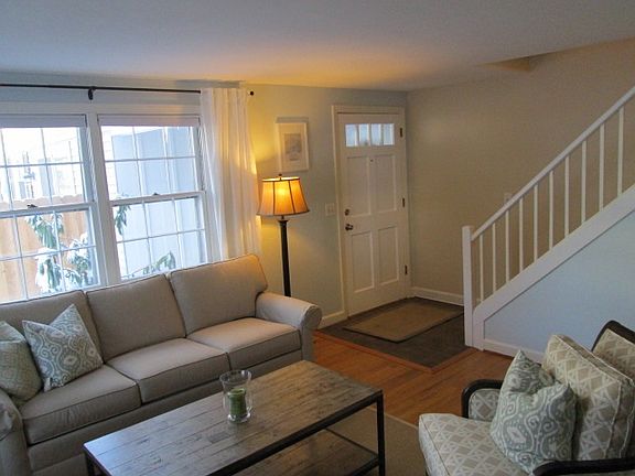 3rd image of 31 Butternut Dr