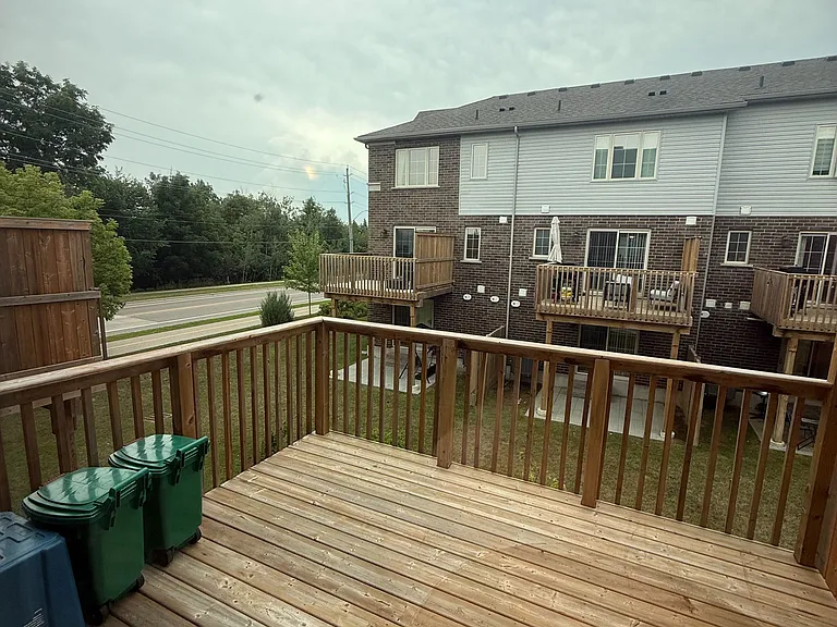311 Woolwich St #16 — Photo 10