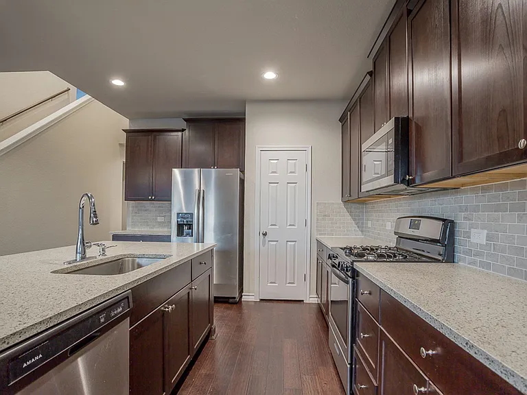 1348 Eagle Ray St — Photo 6