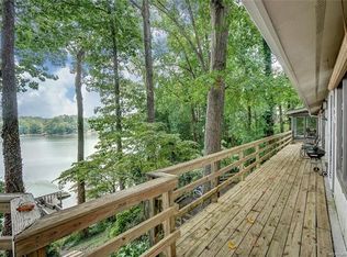 6135 Amos Smith Rd, Charlotte, NC 28214