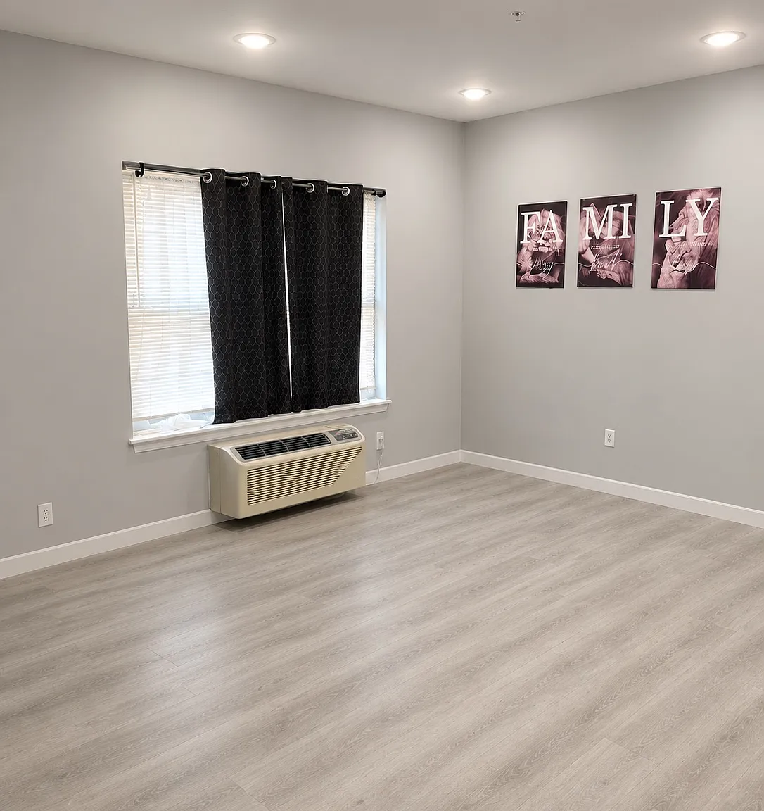 1 bed, $1,718 — Photo 3