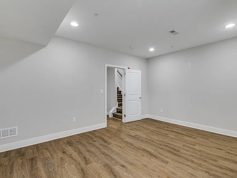 2629 Federal St #1 — Photo 10