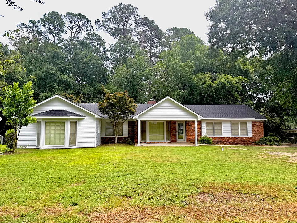 6328 Fox Chapel Dr