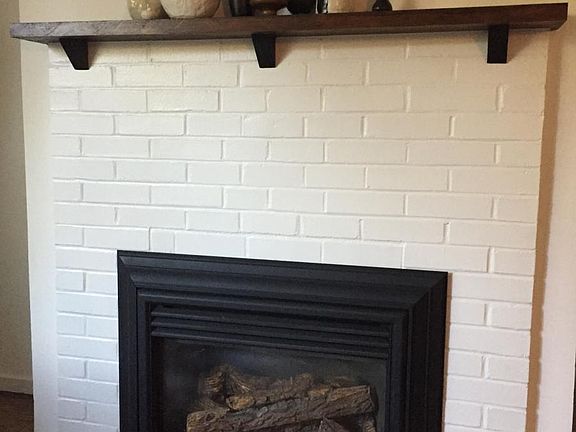 Gas fireplace insert