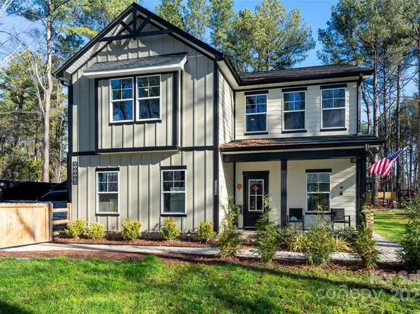 17359 Huntersville Concord Rd, Huntersville, NC 28078