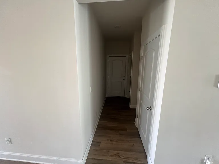 1095 Holland Ridge Way — Photo 10