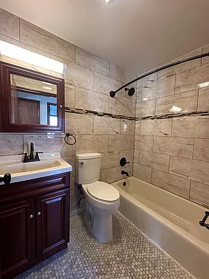 Rented by Highline Residential | media 20