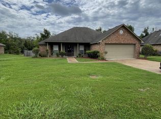 117 Belle Chasse Dr, Jackson, MS 39212