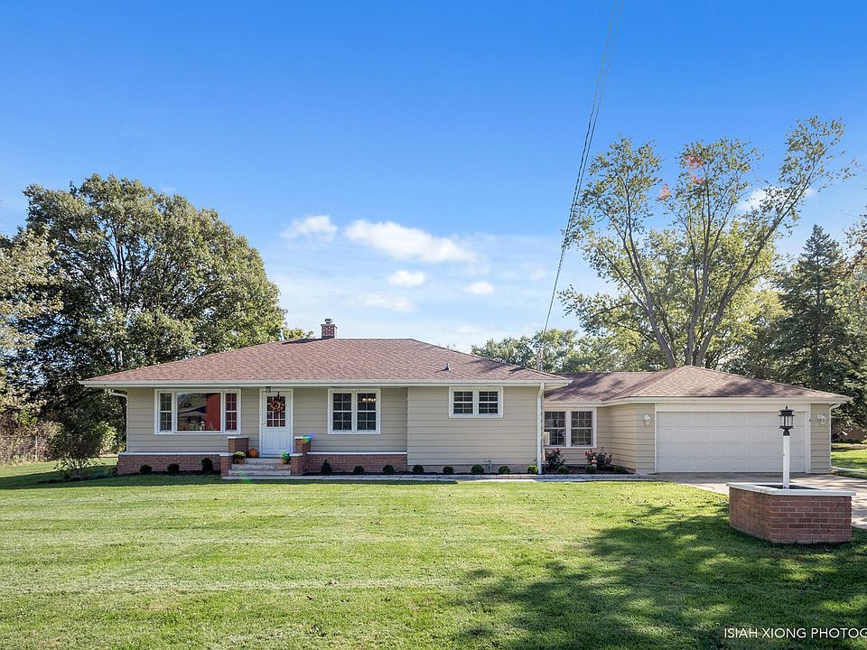 1st image of 1521 Woodland Dr