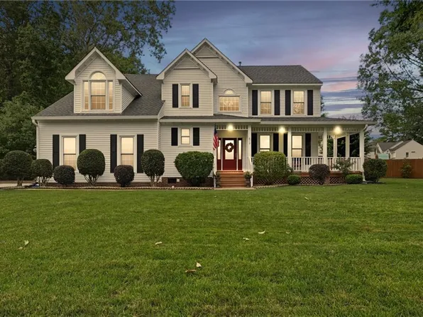 612 Blackthorne Ct, Chesapeake, VA 23322