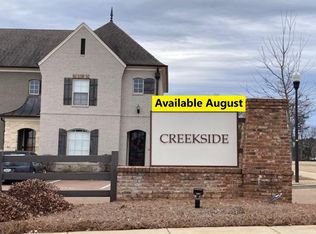 103 Farm View Dr APT 903, Oxford, MS 38655