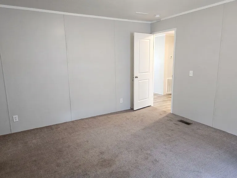 Northdale Estates — Photo 2