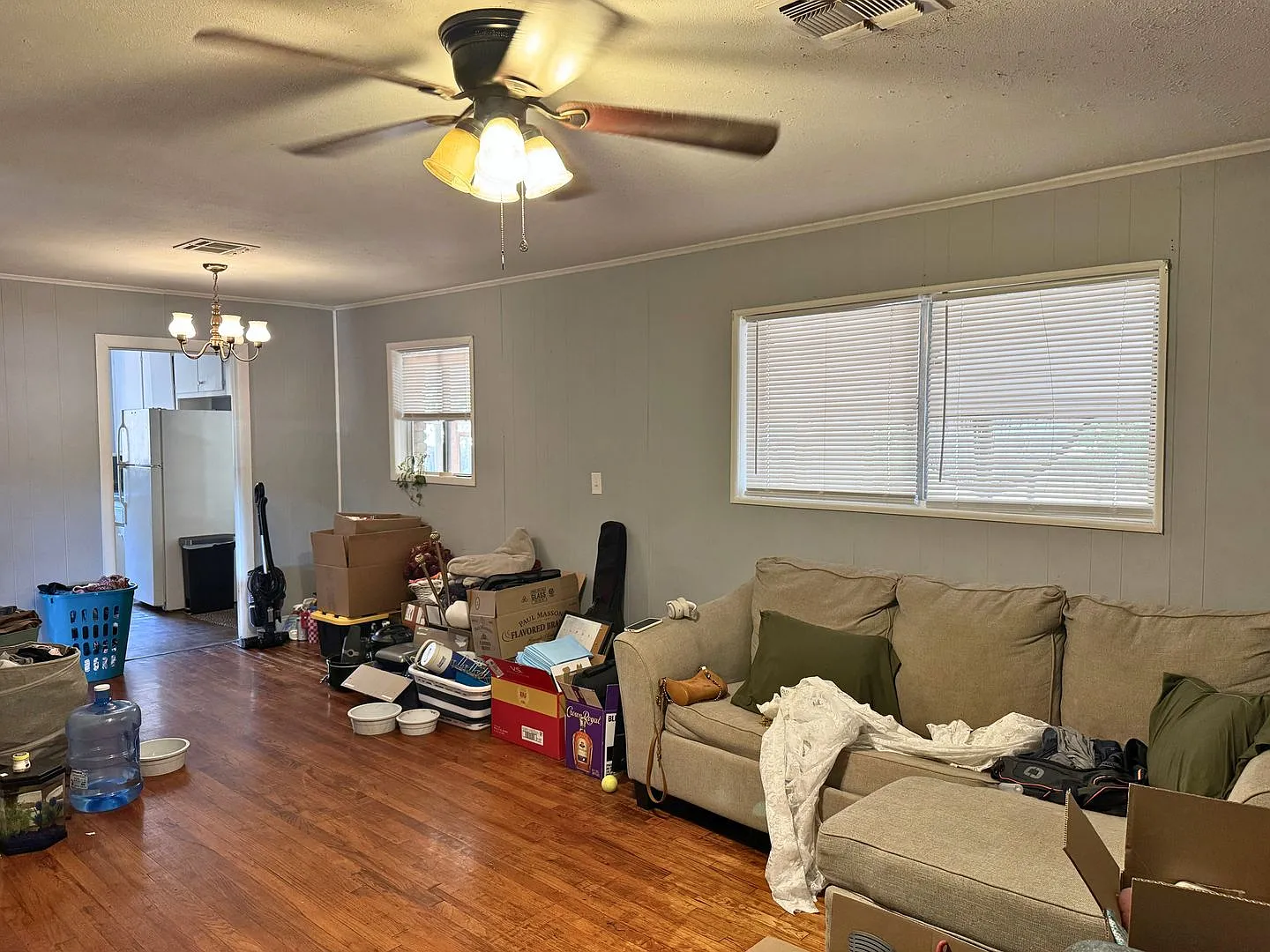 Adorable 2 Bed 1 Bath In Faith Village — Photo 4