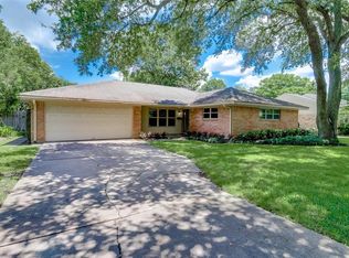 5730 Creekbend Dr, Houston, TX 77096