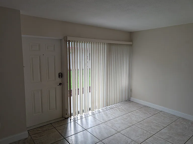 2920 Clark Rd #101 — Photo 6
