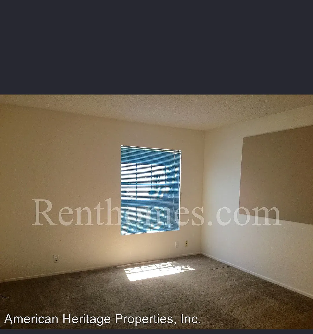 2 bed, 920 sqft, $1,300 — Photo 2