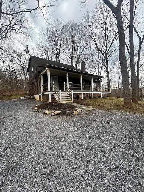 1st image of 117 Pin Oak Rd