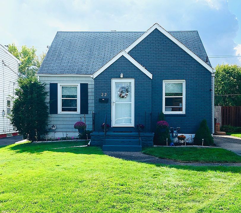 1st image of 22 Fairfield Ave