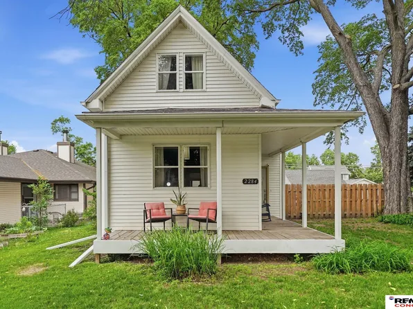 2284 Dudley St, Lincoln, NE 68503