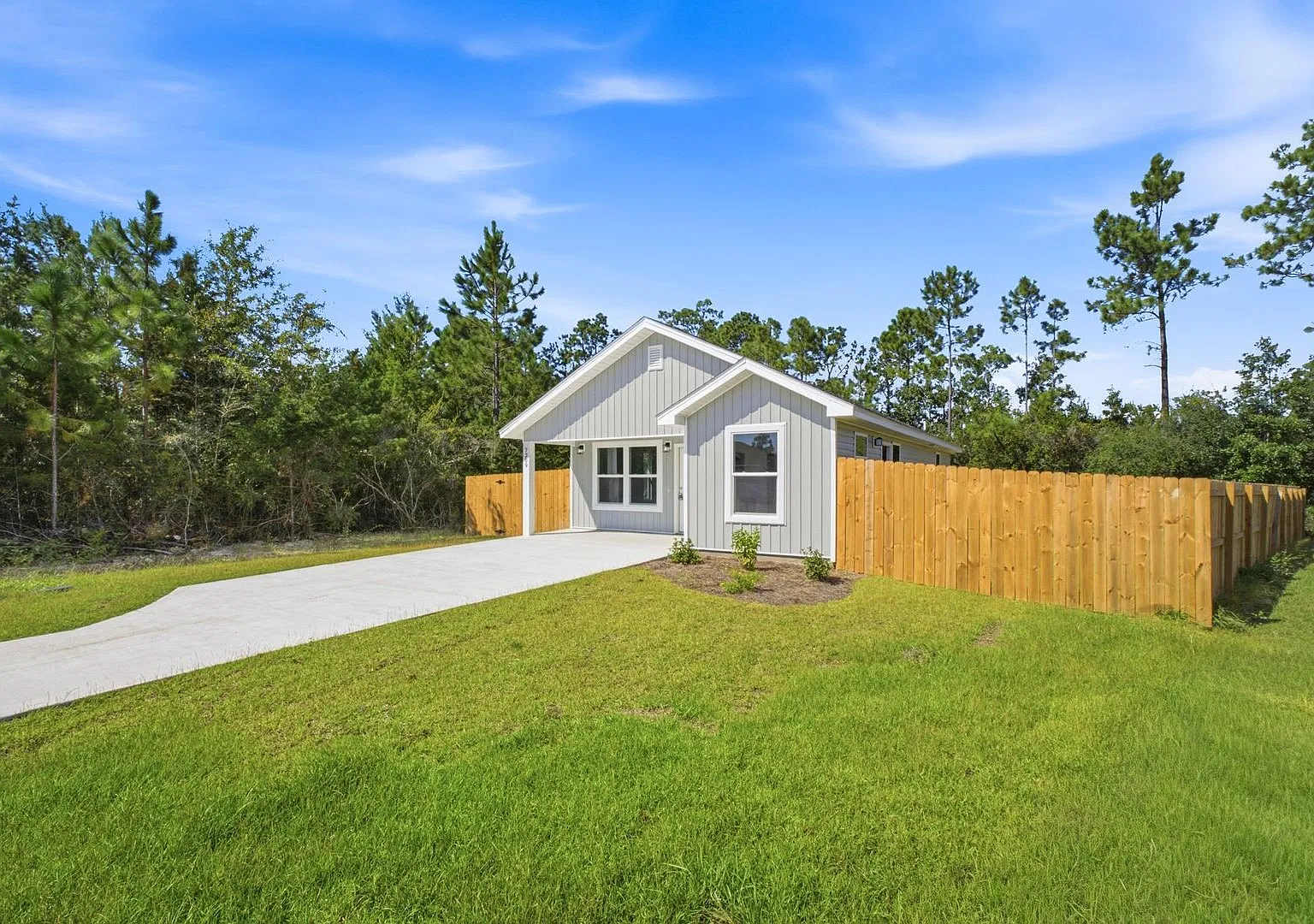 Brand New Panama City - 3 Bedroom/2 Bathrooms with ADU — Photo 3