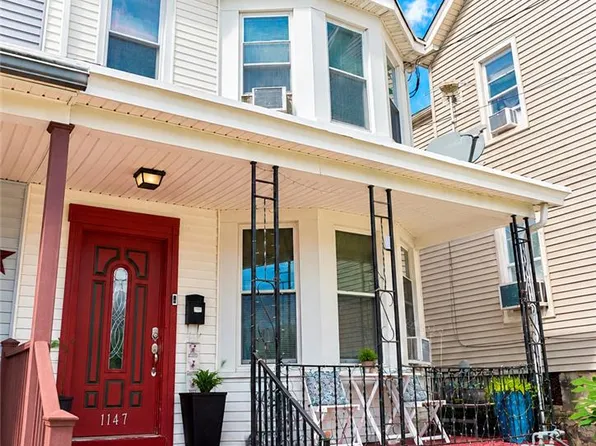 1147 Wood Ave, Easton, PA 18042