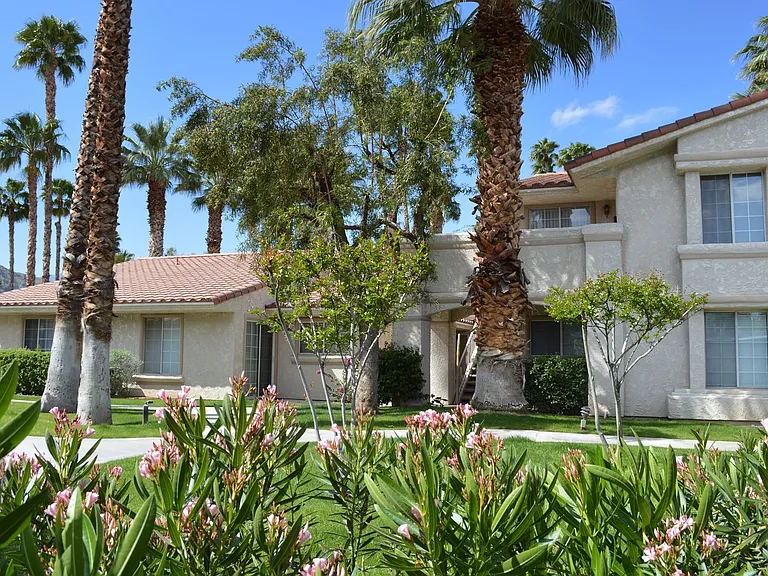 2701 E Mesquite Ave #G35 — Photo 3
