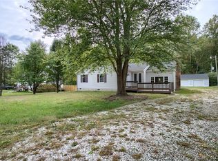 17301 Wedgewood Dr, Lanexa, VA 23089