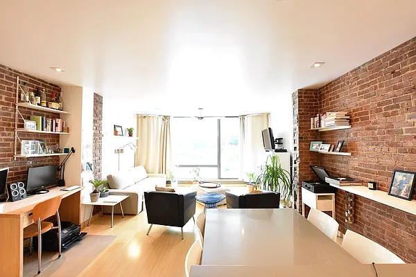 Rented by Skyward | media 26