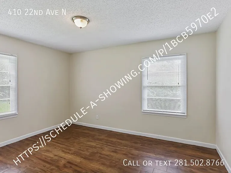 410 22nd Ave N — Photo 2