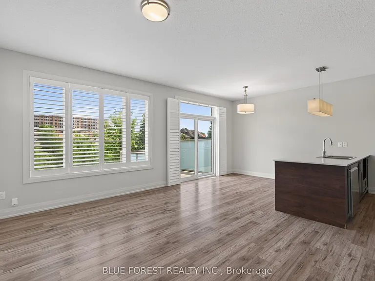3025 Singleton Ave #126 — Photo 7