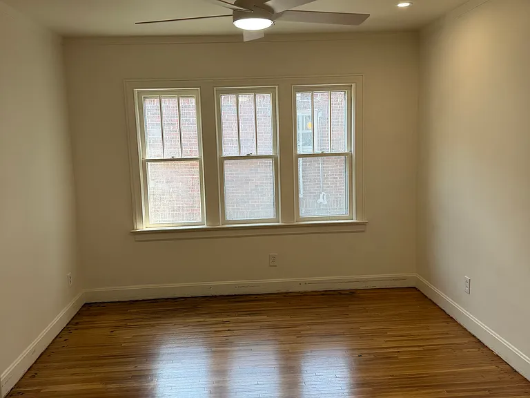 1139 S Evanston Ave — Photo 7