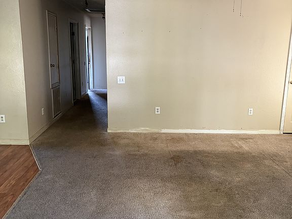 5th image of 1115 Haley St