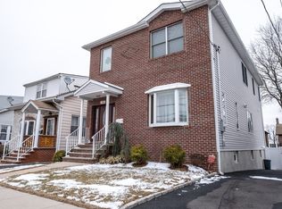 710 5th St, Secaucus, NJ 07094