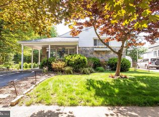 19 Colfax Rd, Havertown, PA 19083