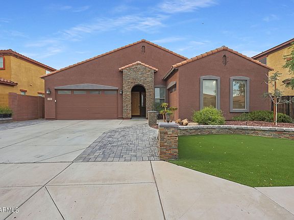 2nd image of 11936 W Villa Hermosa Ln