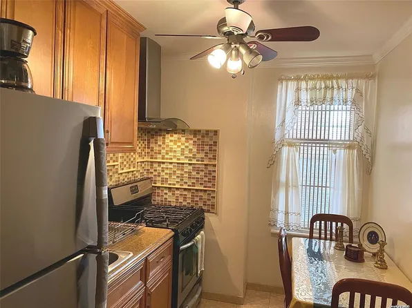 83-37 Saint James Ave #5V, Elmhurst, NY 11373