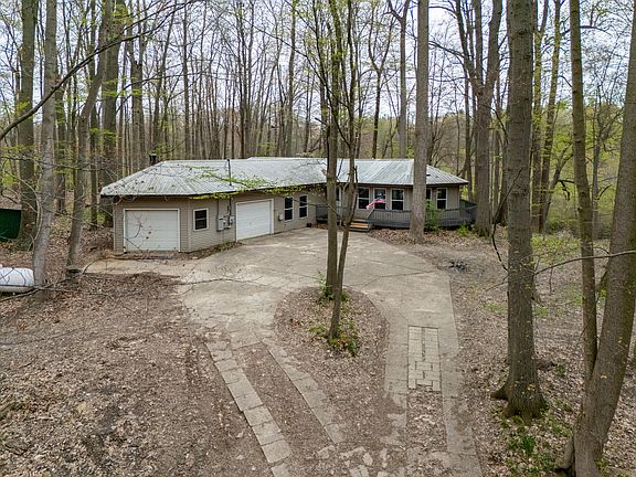 5th image of 22431 Paulson Rd