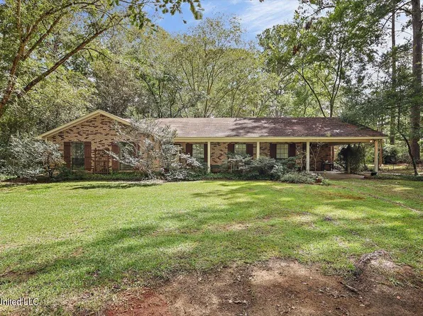 493 Gill Rd, Brandon, MS 39042